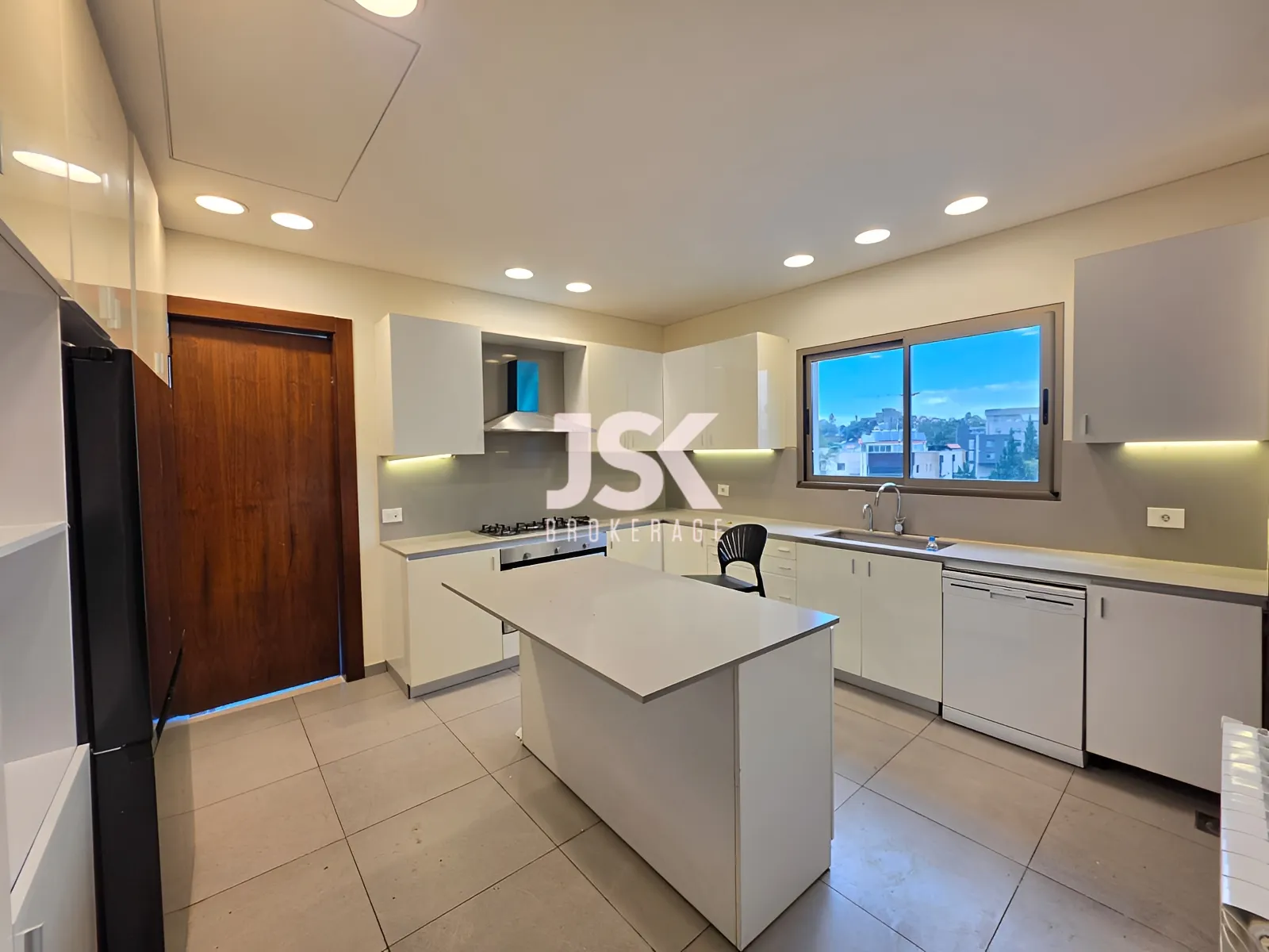 Apartment for Rent in Yarzeh