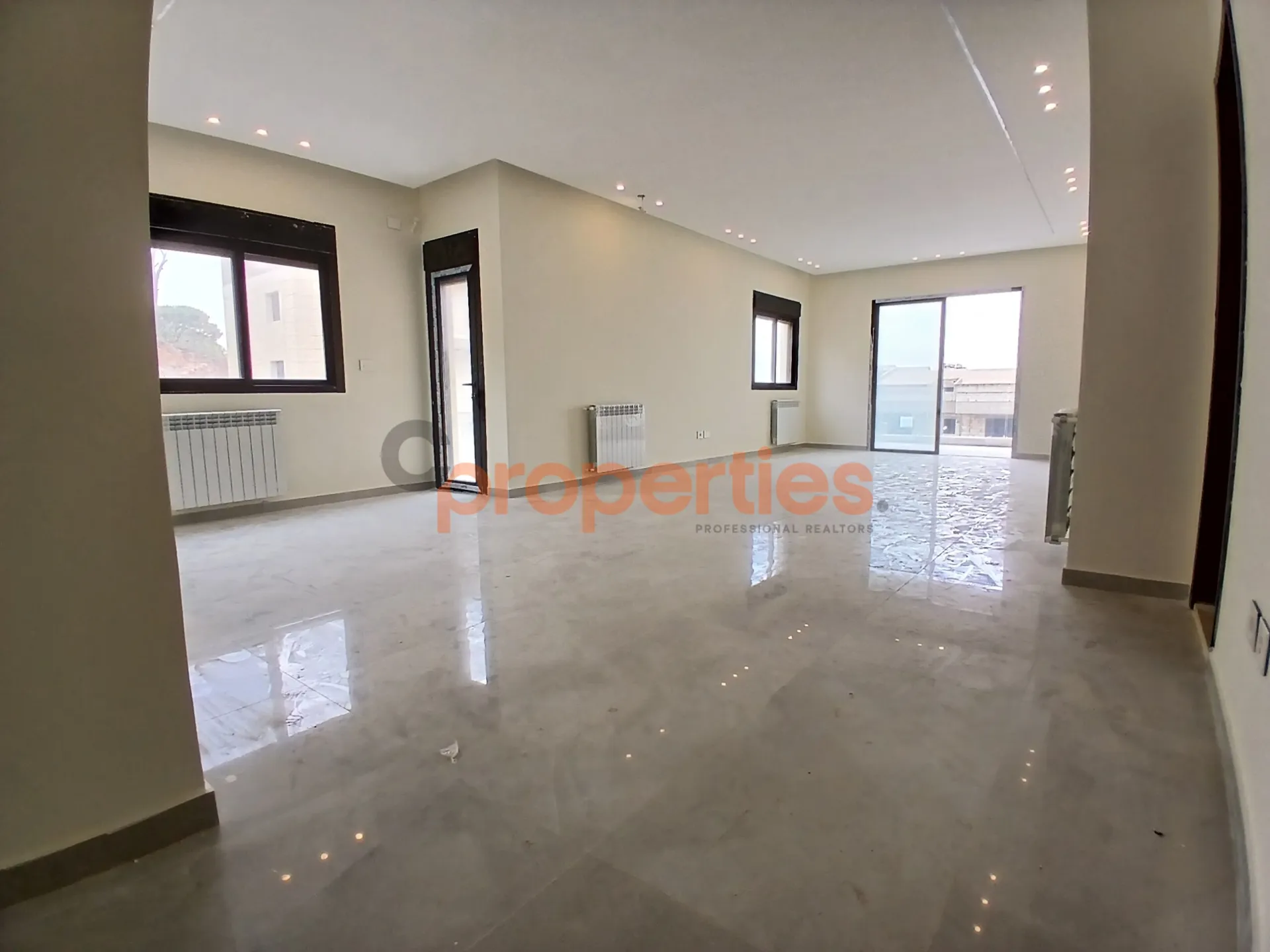Apartment for Sale in Mar Moussa El Douar