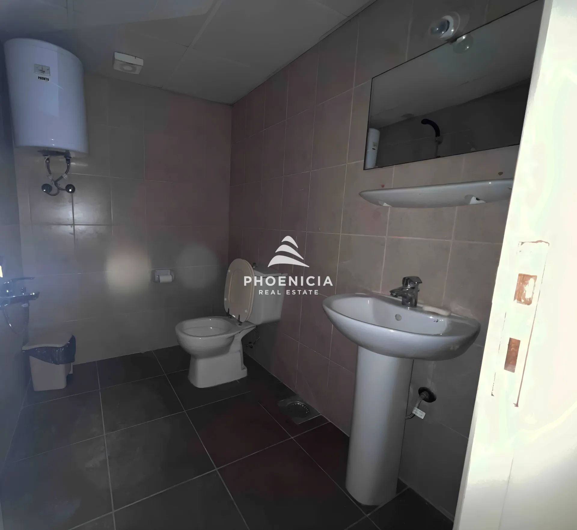Clinic for sale in Byblos