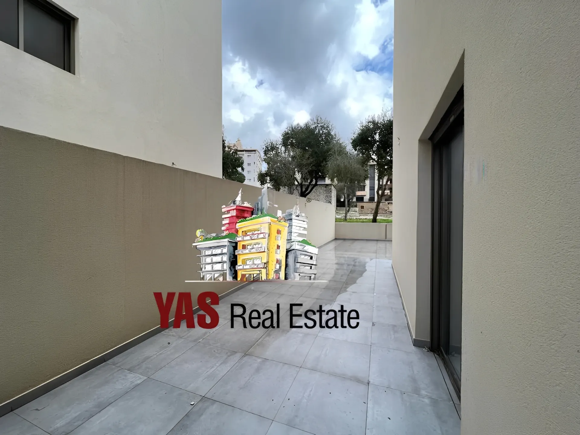 Apartment for Sale in Ballouneh - 4 bed, 3 bath