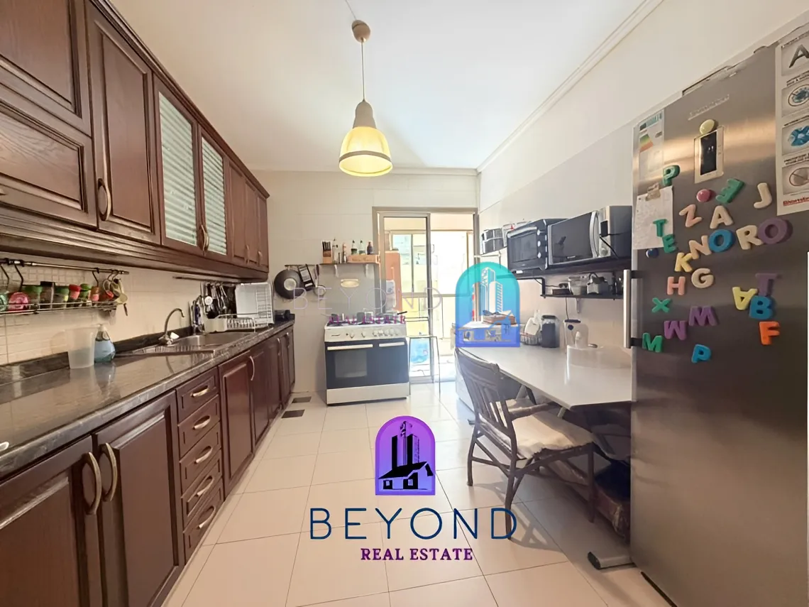 Apartment for sale in Ain Al Mraiseh