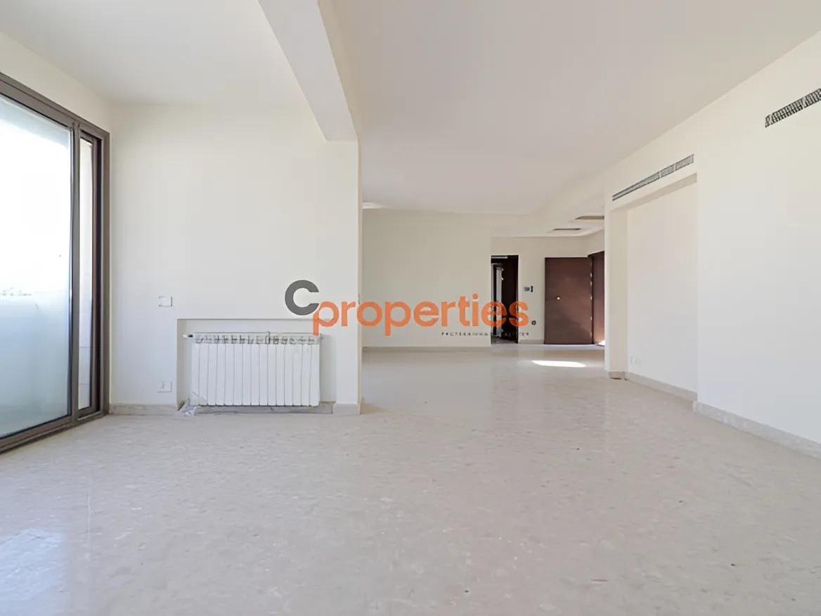 Apartment for Sale in Sioufi