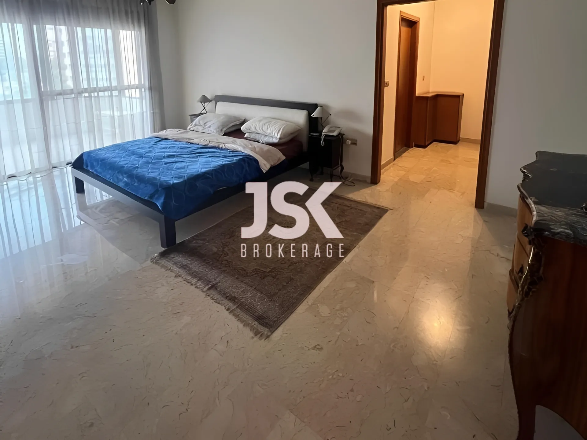 Duplex for Sale in Ramlet El Bayda, Beirut, Lebanon