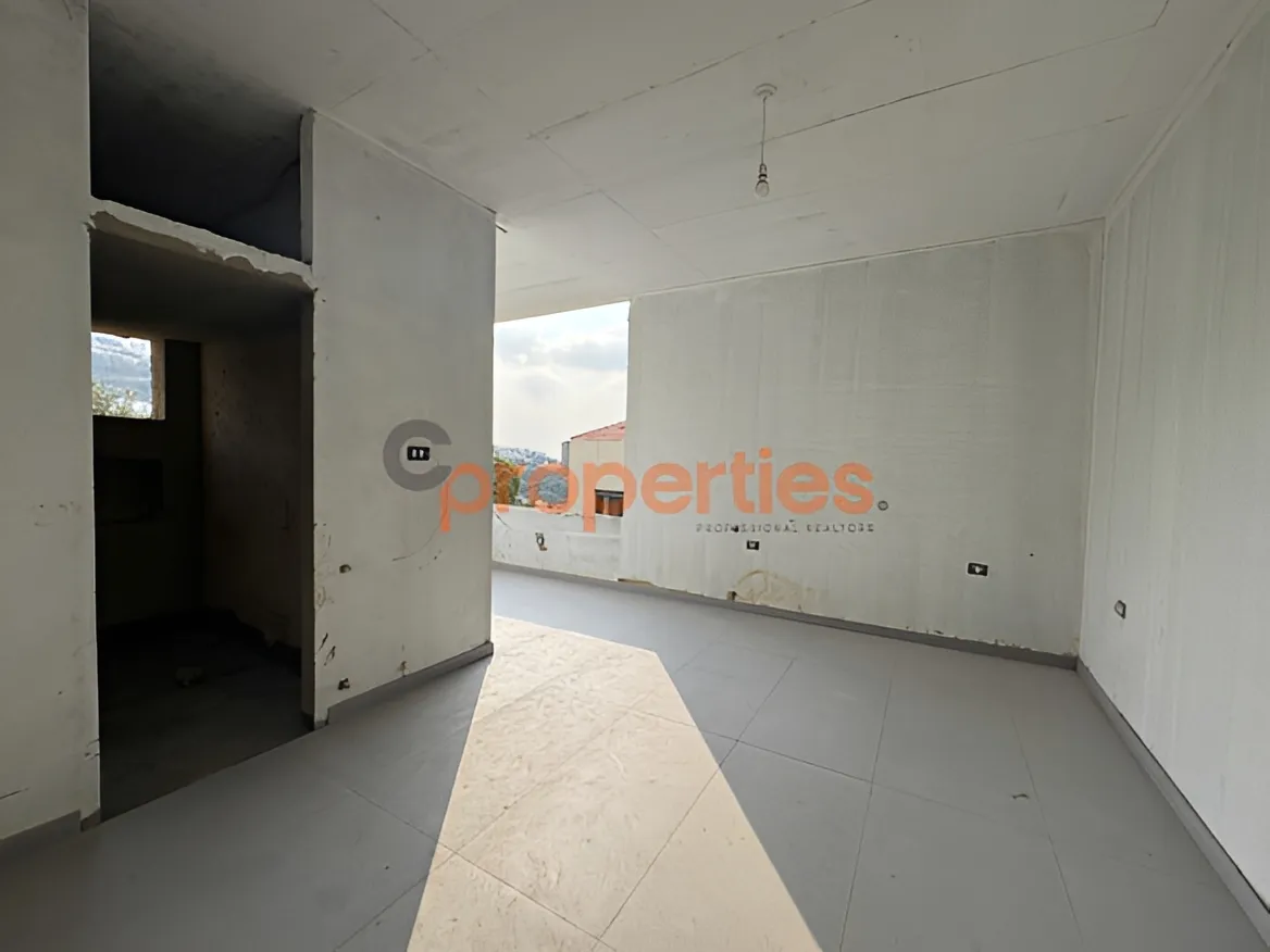 Apartment for Sale in Ain Aar