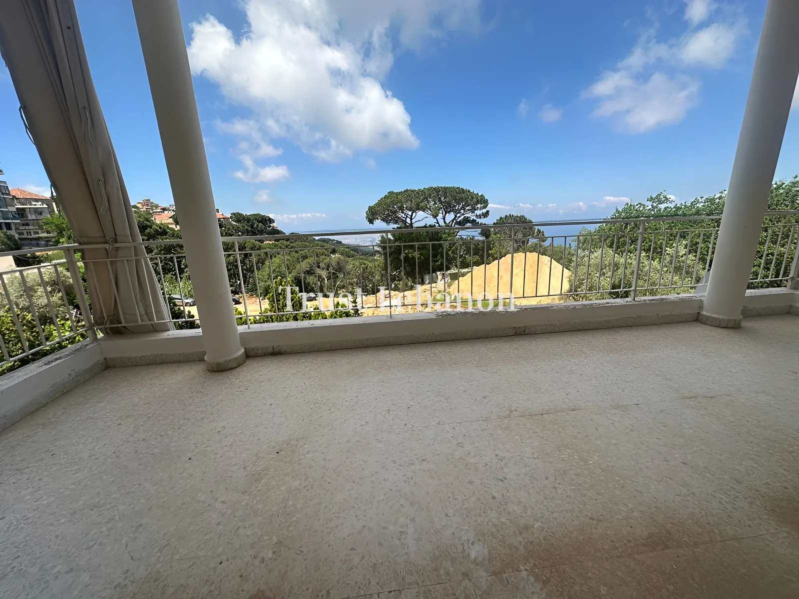 Apartment for rent in Broummana, Lebanon - 3 bed, 3 bath