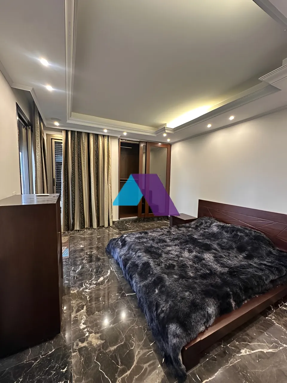 Apartment for rent in Manara