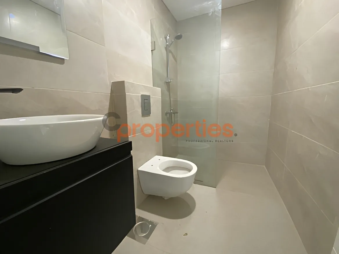 Office for Rent in Zalqa