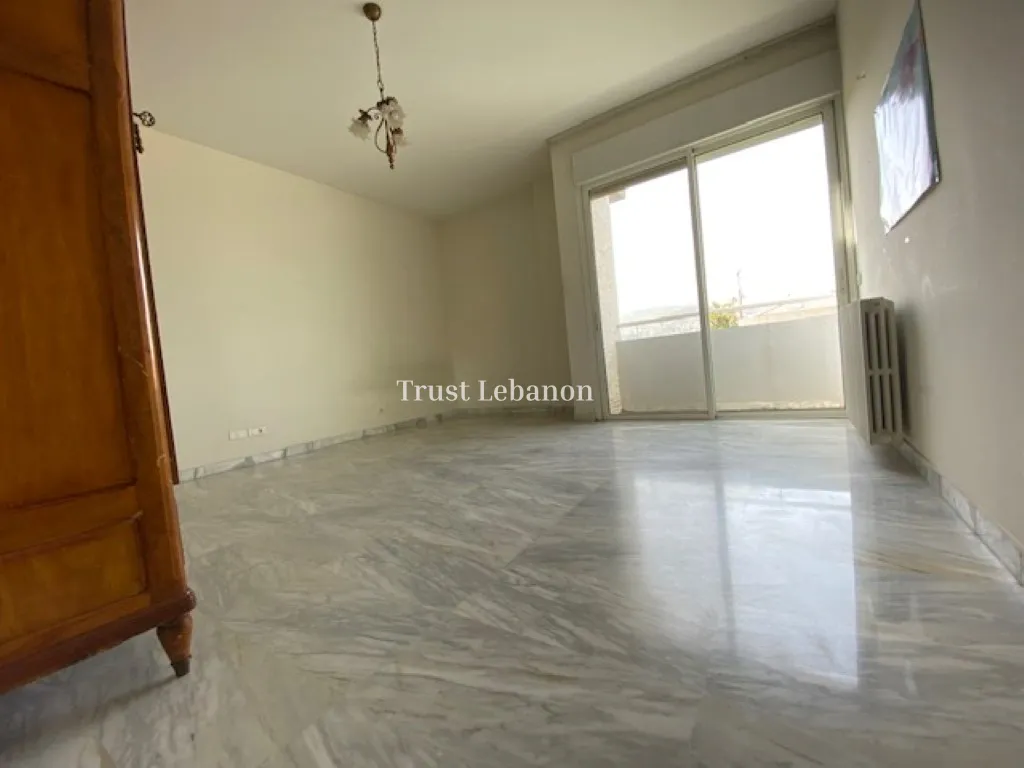 Apartment for rent in Monteverde Main Street، Lebanon