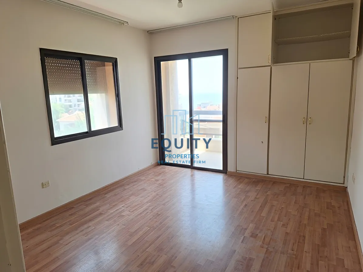 Apartment for sale in Ain Saadeh