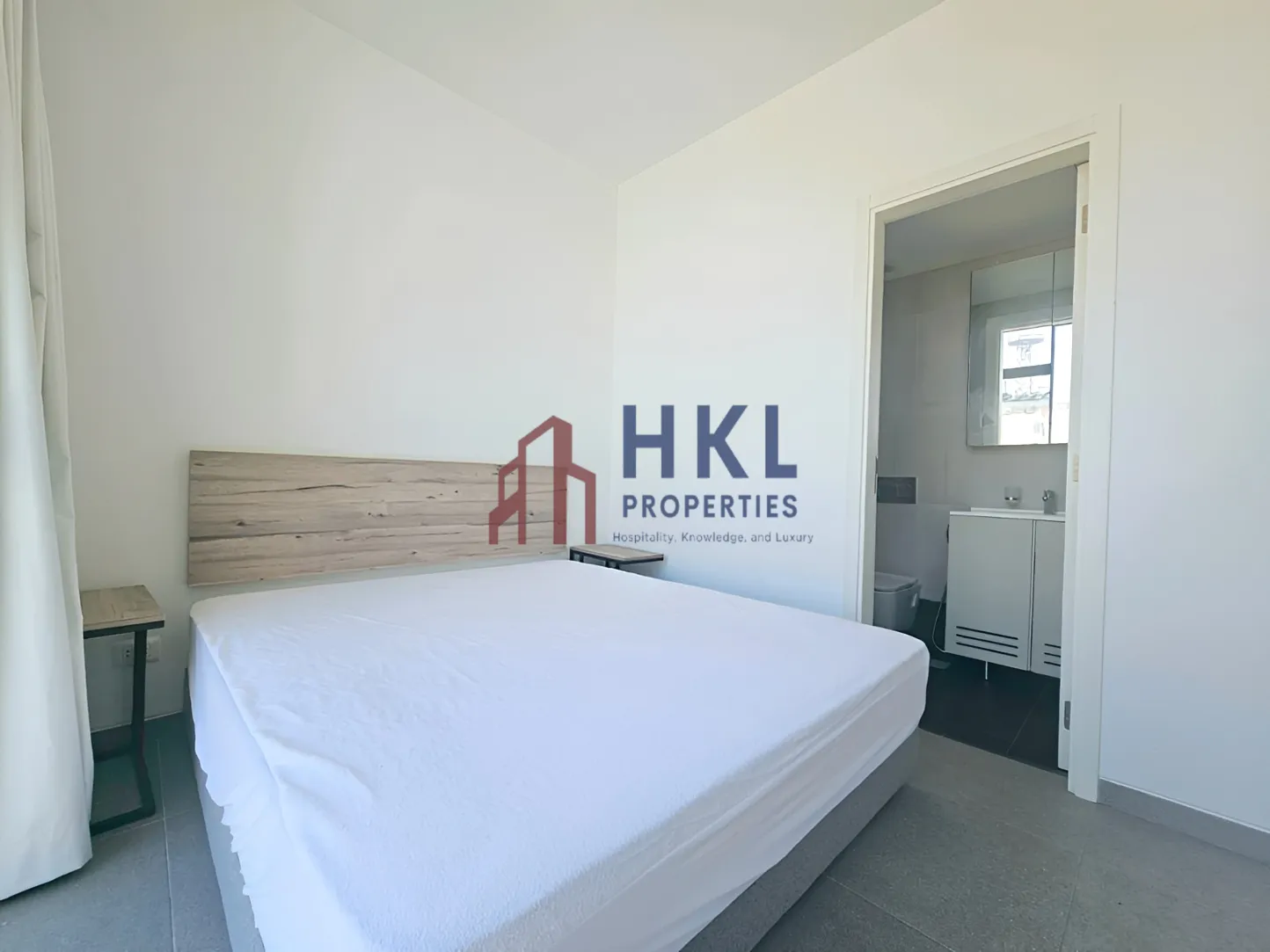 Studio for rent in Saifi Village