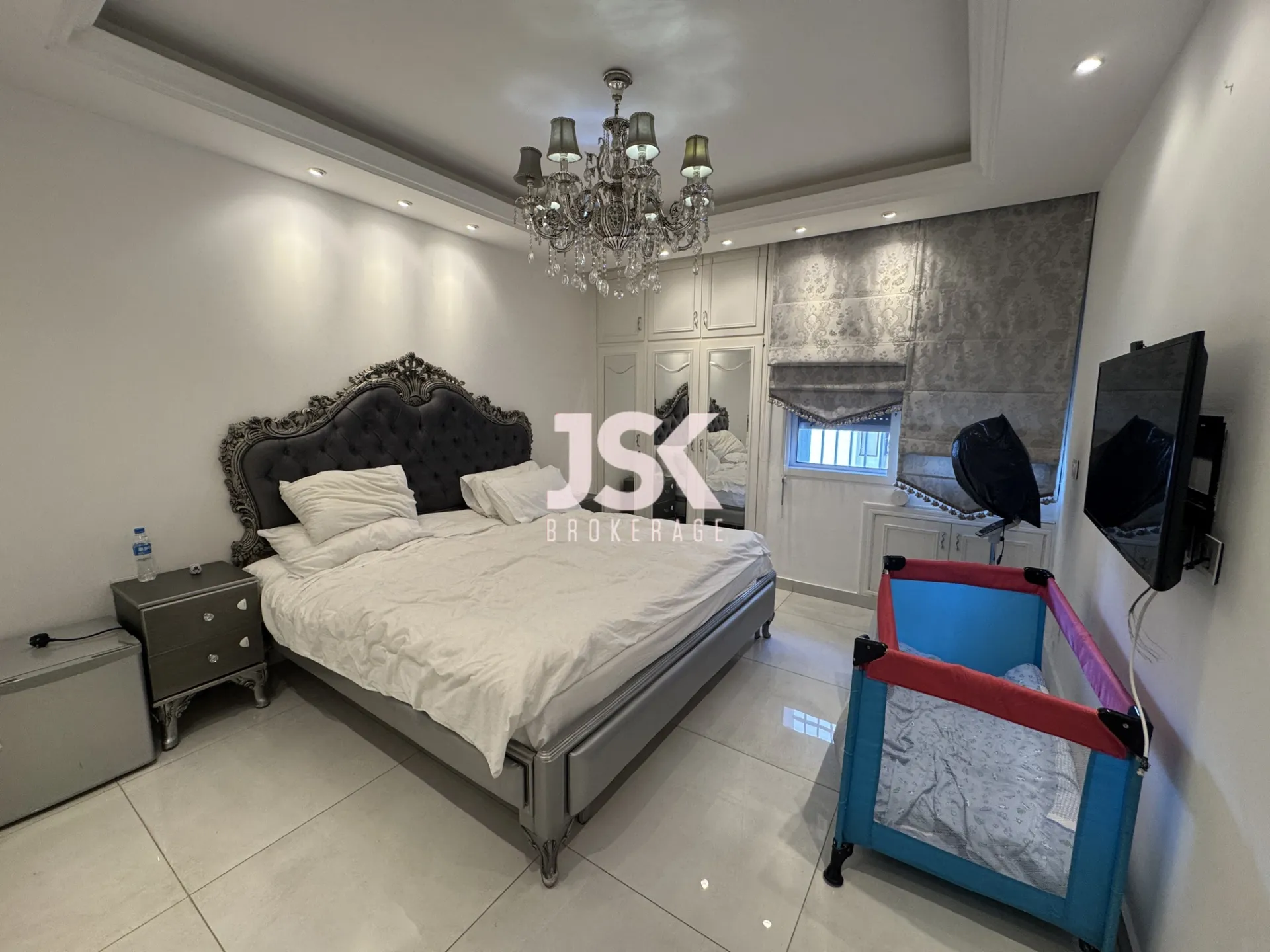 Apartment for Sale in Ras