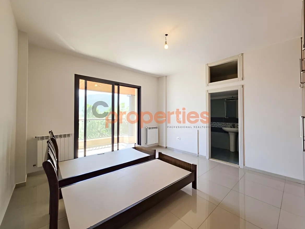 Apartment for Rent in Ain Saadeh