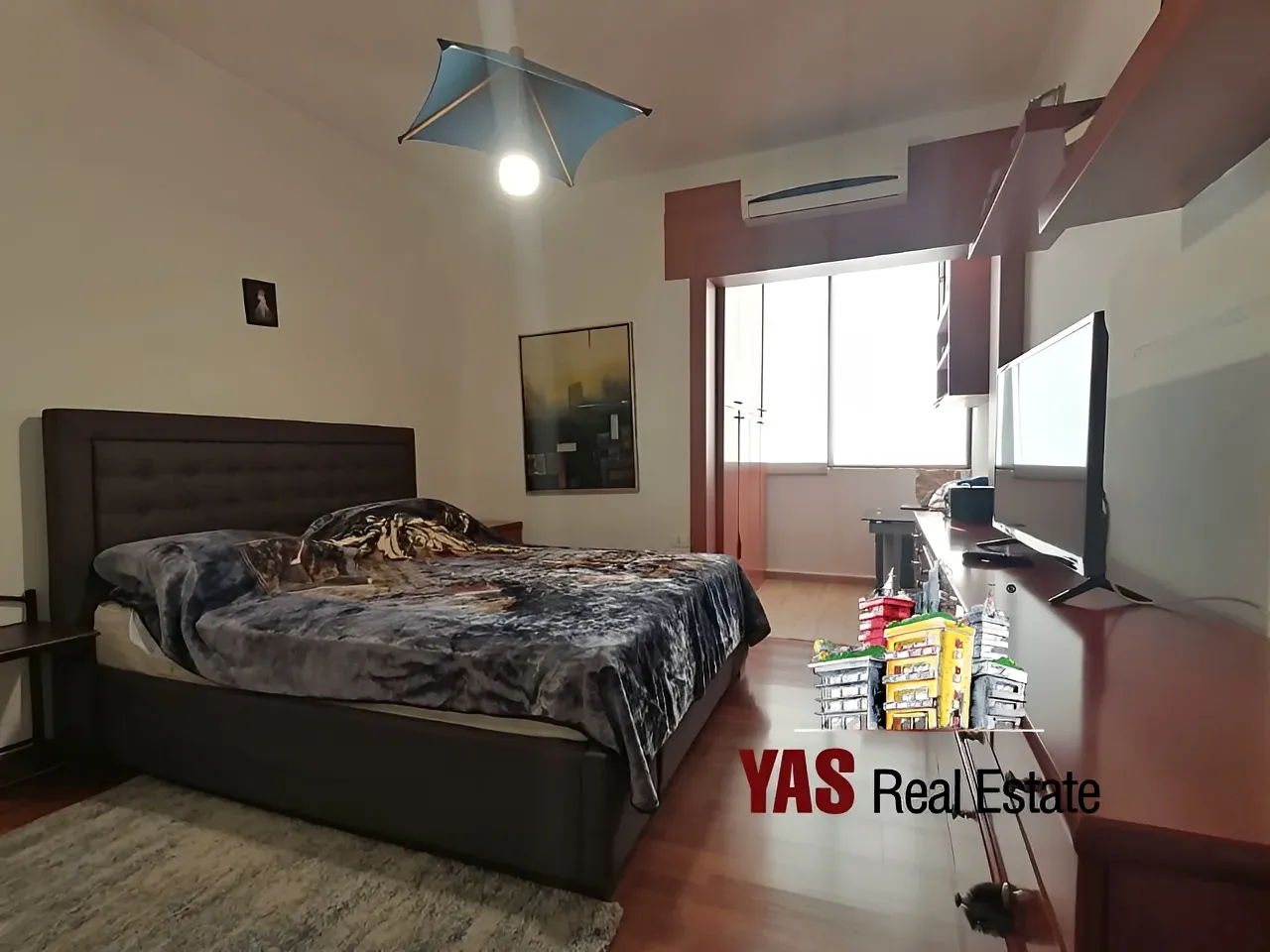 Apartment for Sale in Haret Sakhr - 3 bed, 4 bath