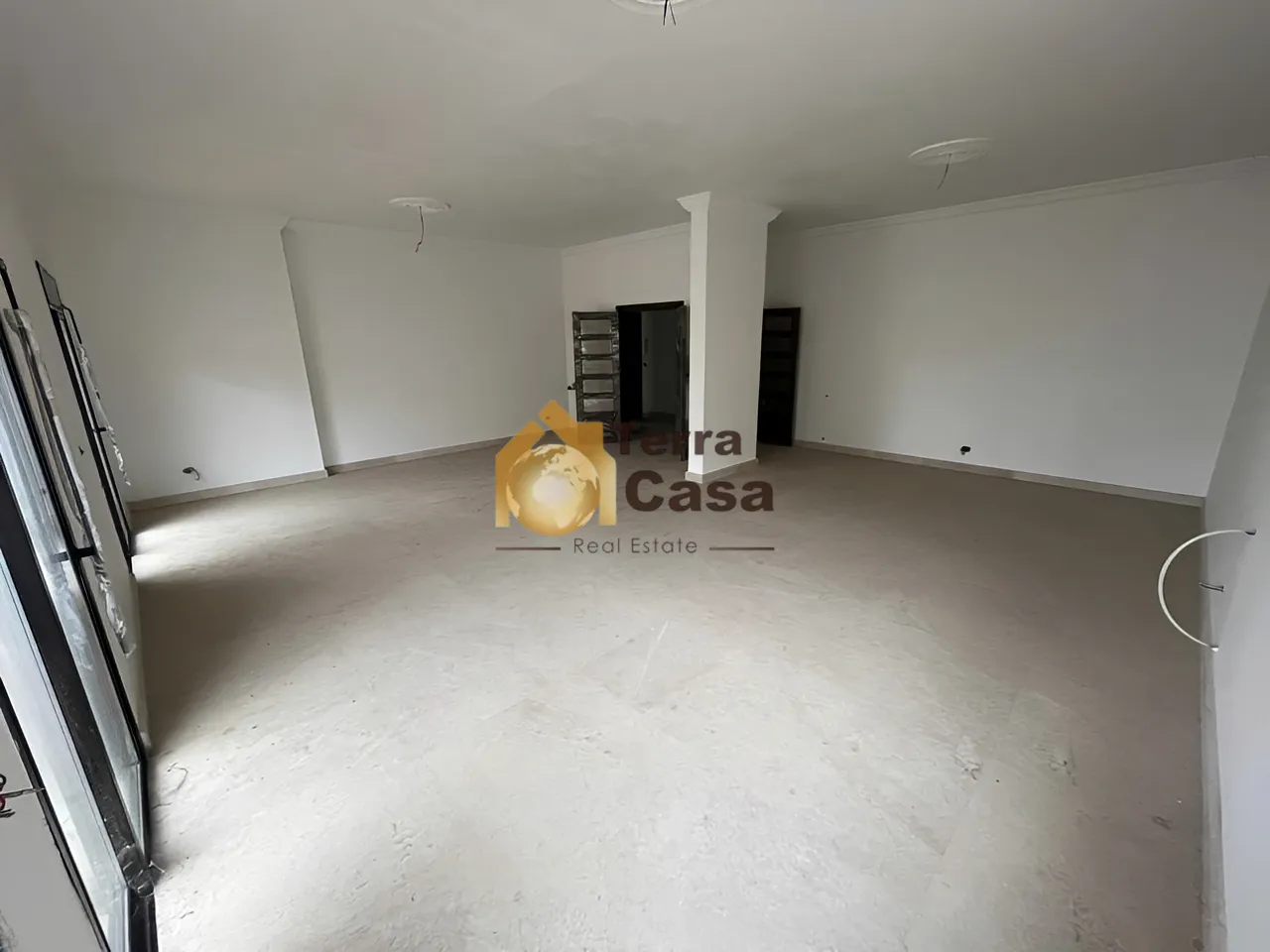 Apartment for Sale in Ain el Ghossein