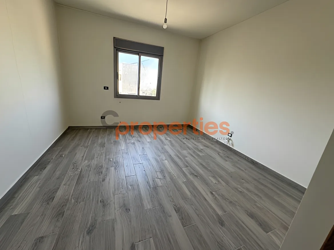 Apartment for Sale in Beit Meri