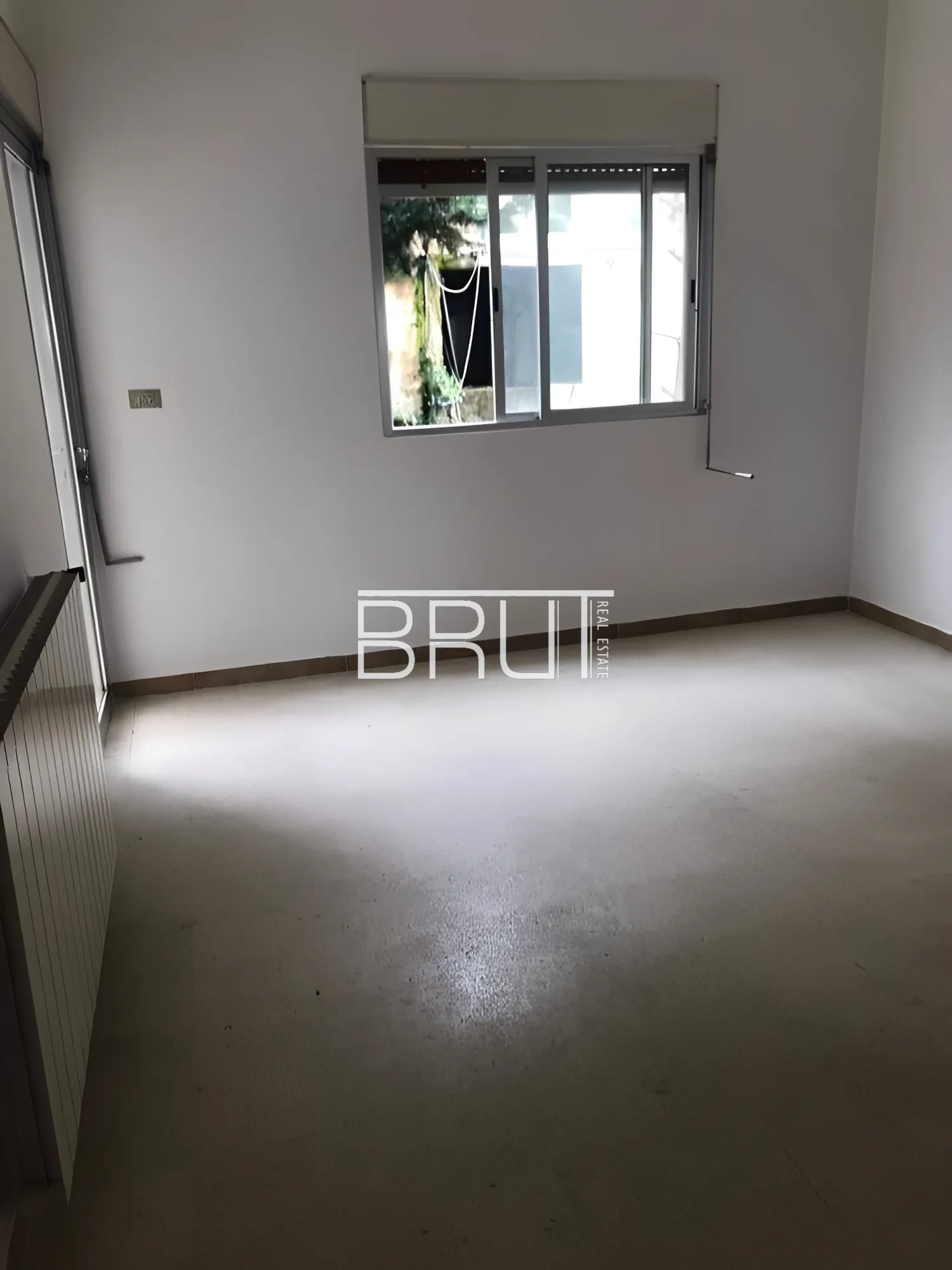 Apartment for Sale in Ballouneh