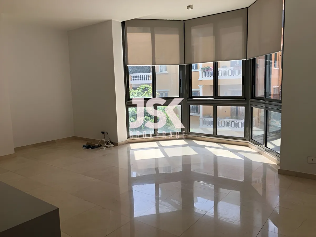 Apartment for Sale in Caree d'or, Achrafieh, Beirut, Lebanon - 1 bed, 2 bath