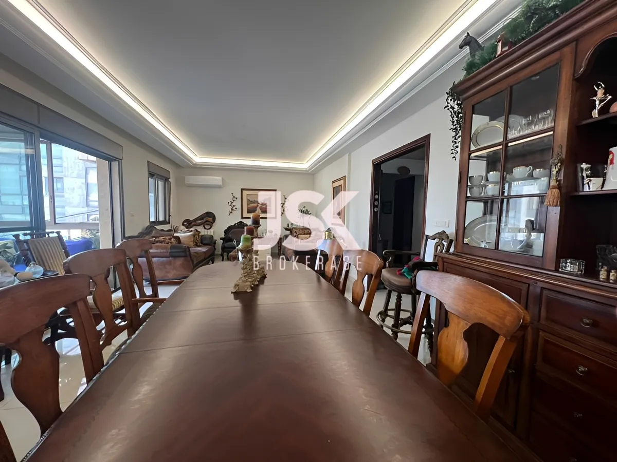 Apartment for Sale in Horch Tabet - 3 bed, 3 bath