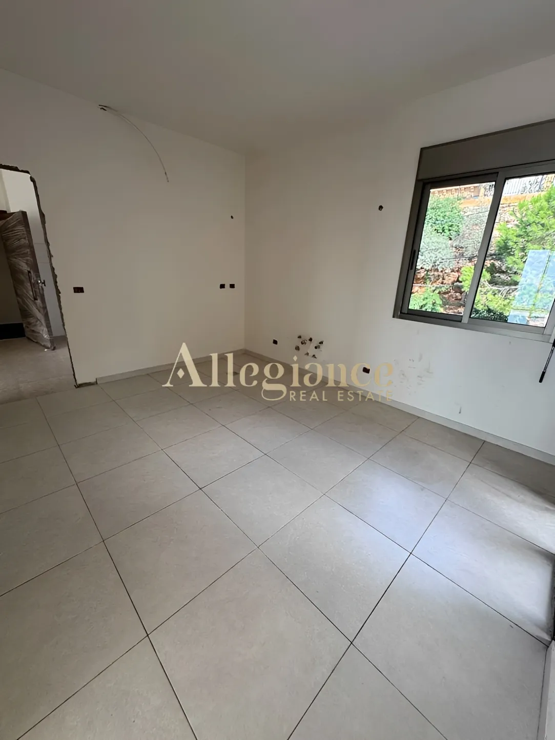 Apartment for sale in Bsalim