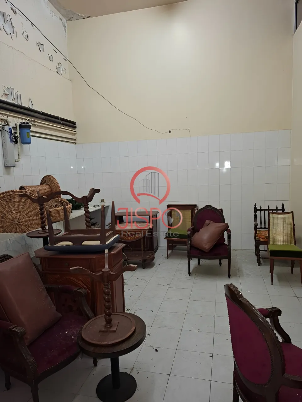Warehouse for Rent in Mazraat Yachoua