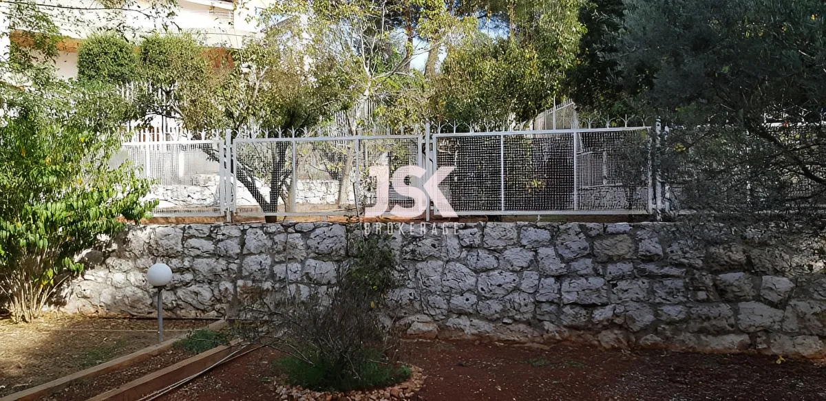 Triplex for Sale in Sehayleh, Lebanon
