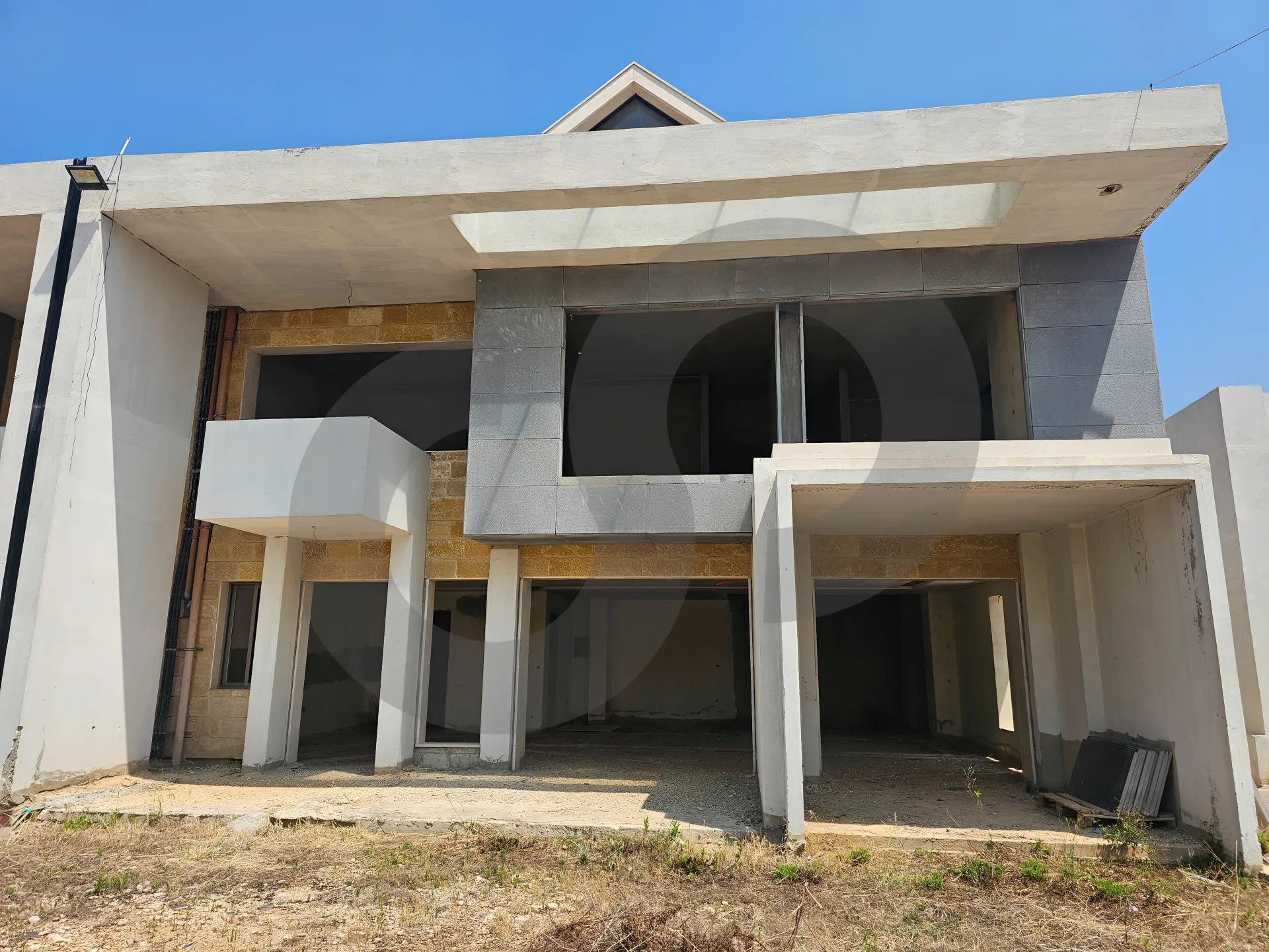 Villa for Sale in Zgharta