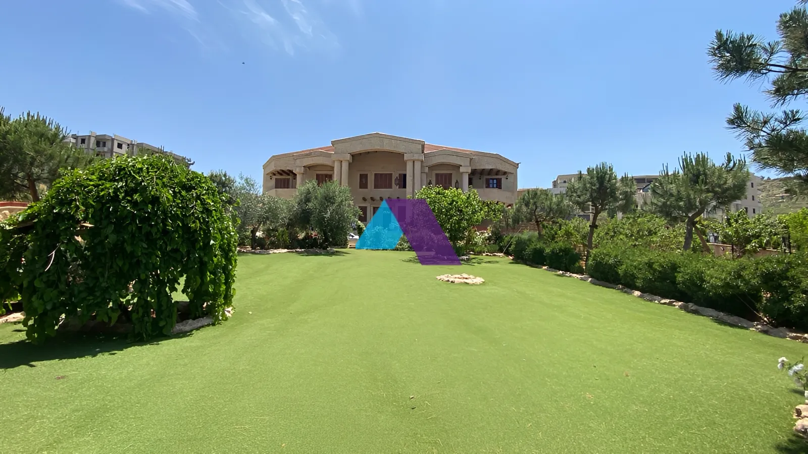 Villa for Sale in Bhamdoun