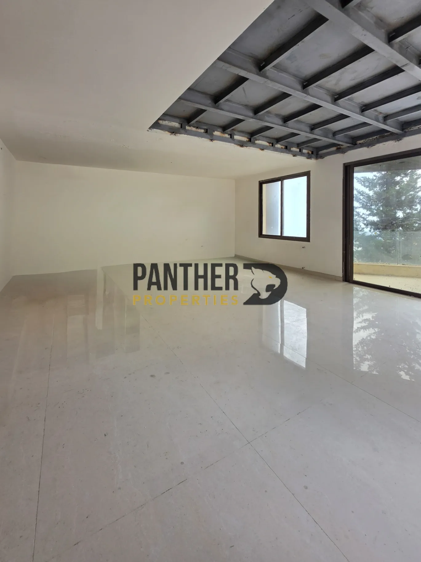 Apartment for sale in Ain Aar, Lebanon - 3 bed, 3 bath