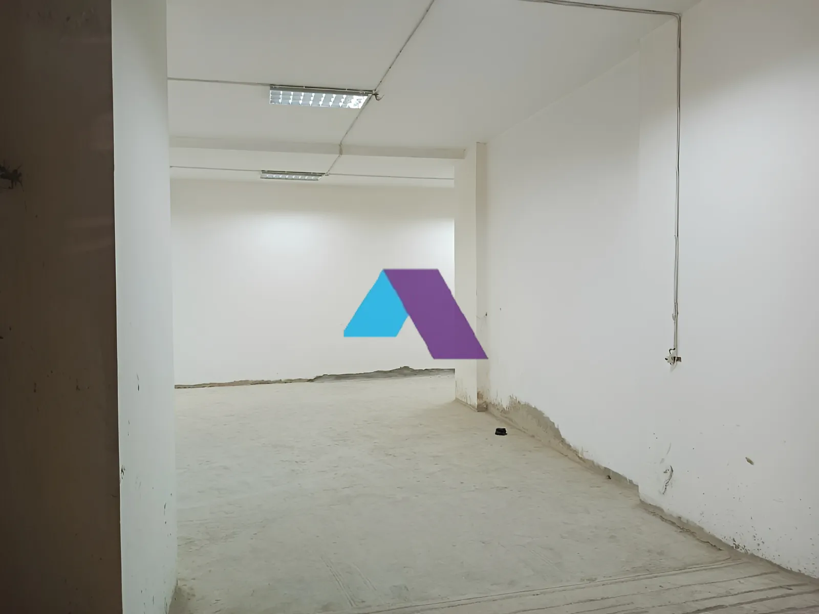 Warehouse for Sale in Baouchriyeh