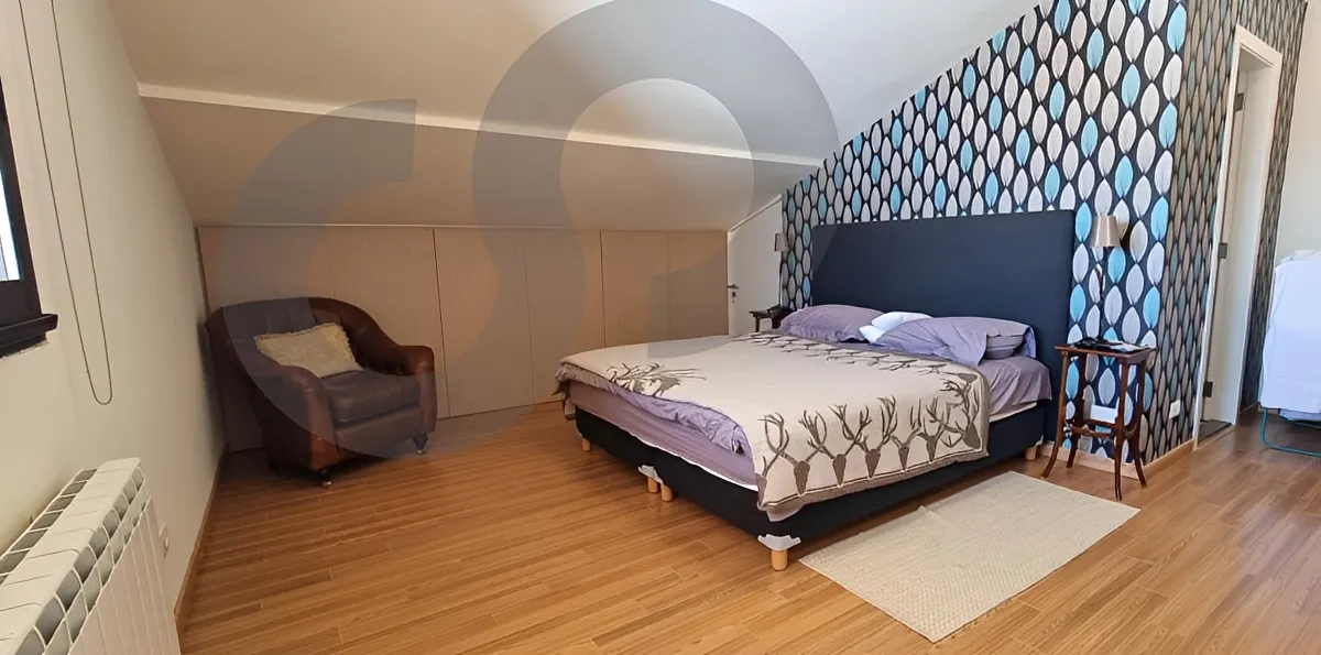 Chalet for Sale in Kfardebian