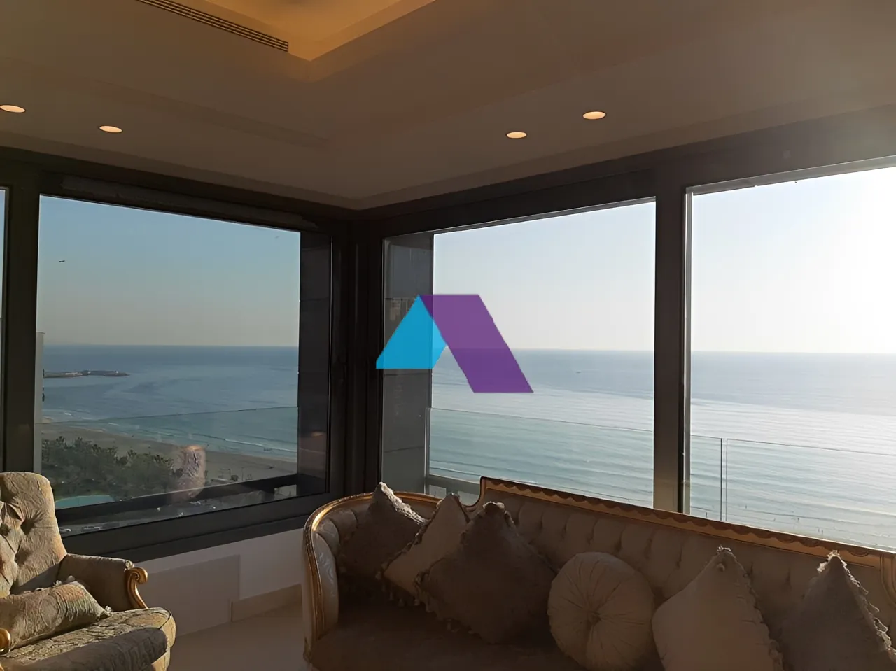 Apartment for sale in Ramleh Al Bayda, Beirut, Lebanon