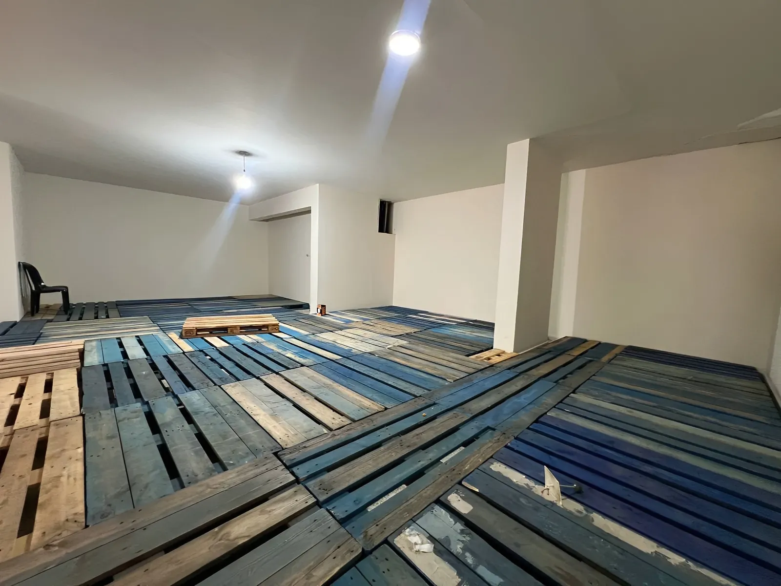 Warehouse for Rent in Adonis