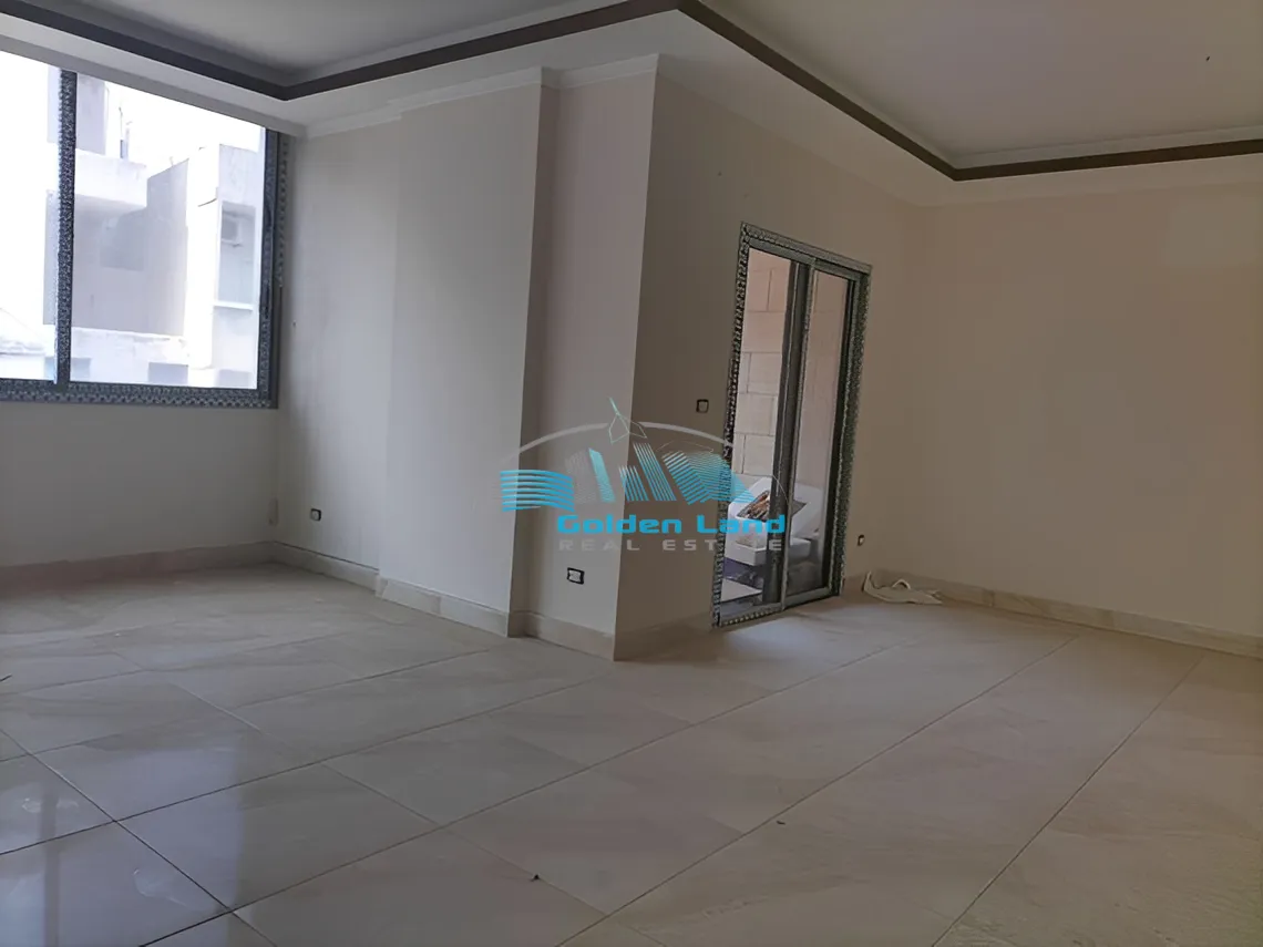 Apartment for Sale in Chouaifet El Aamroussieh, Lebanon - 2 bed, 2 bath