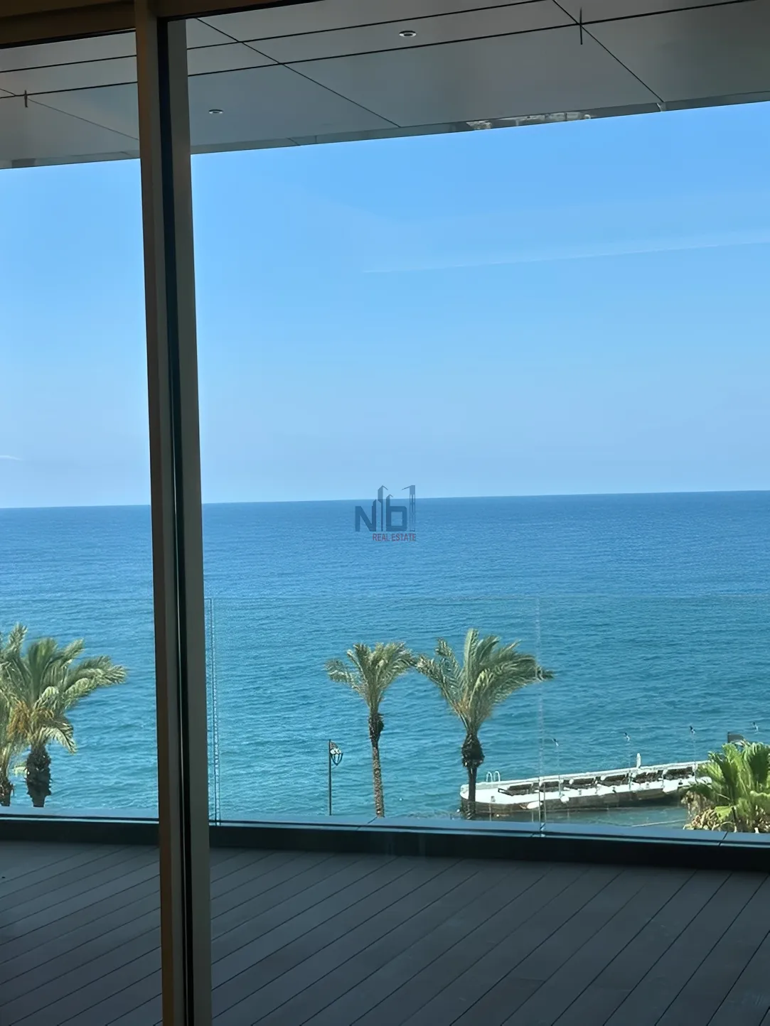 Apartment for Sale in Ain Al Mraiseh, Beirut, Lebanon