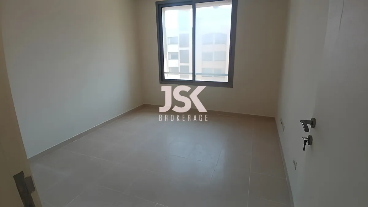 Office for rent in Dbayeh