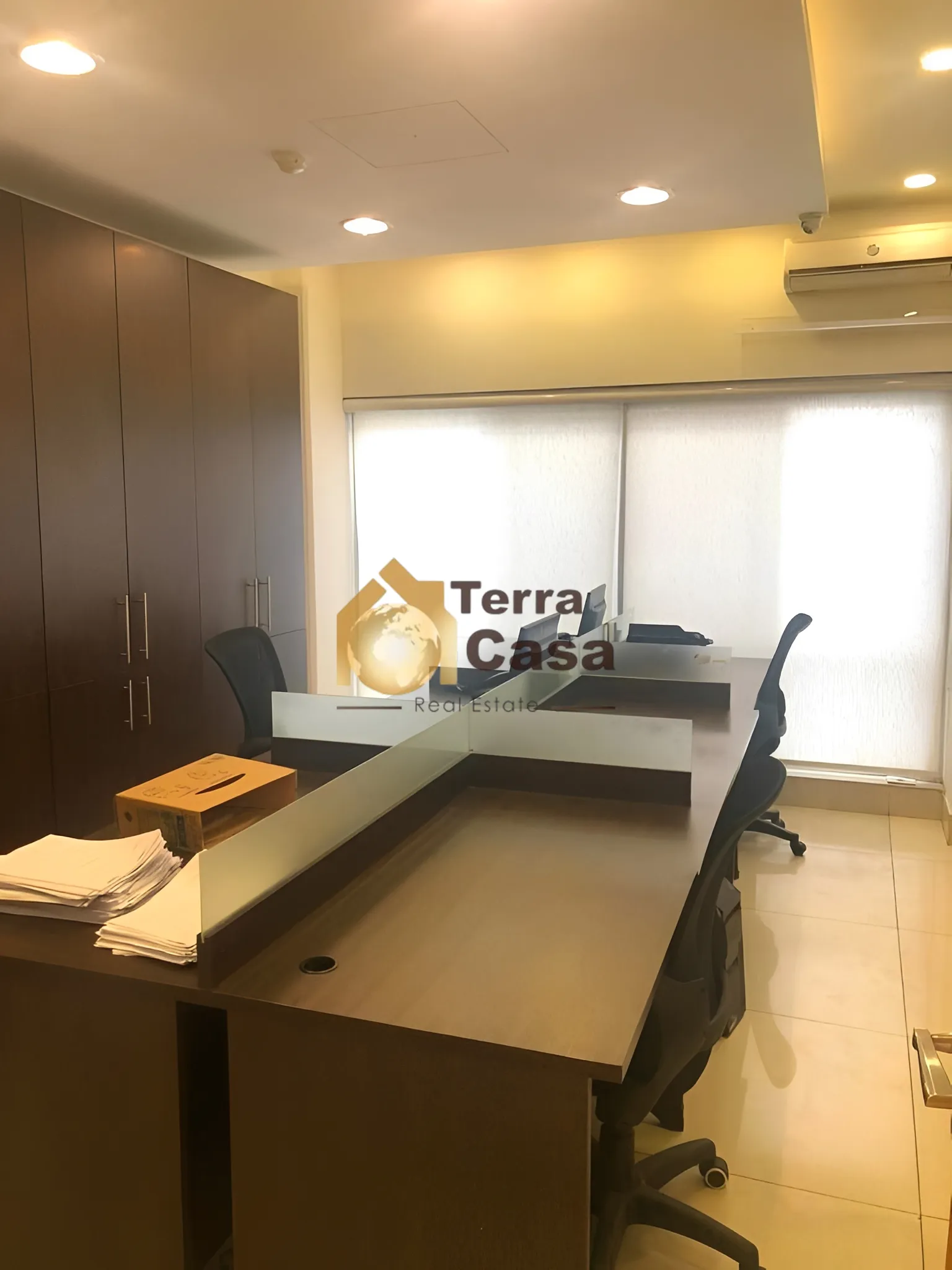 Office for sale in Zalqa