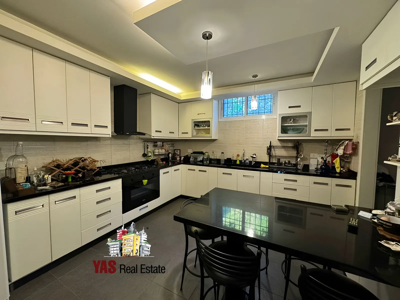 Villa for Sale in Ajaltoun
