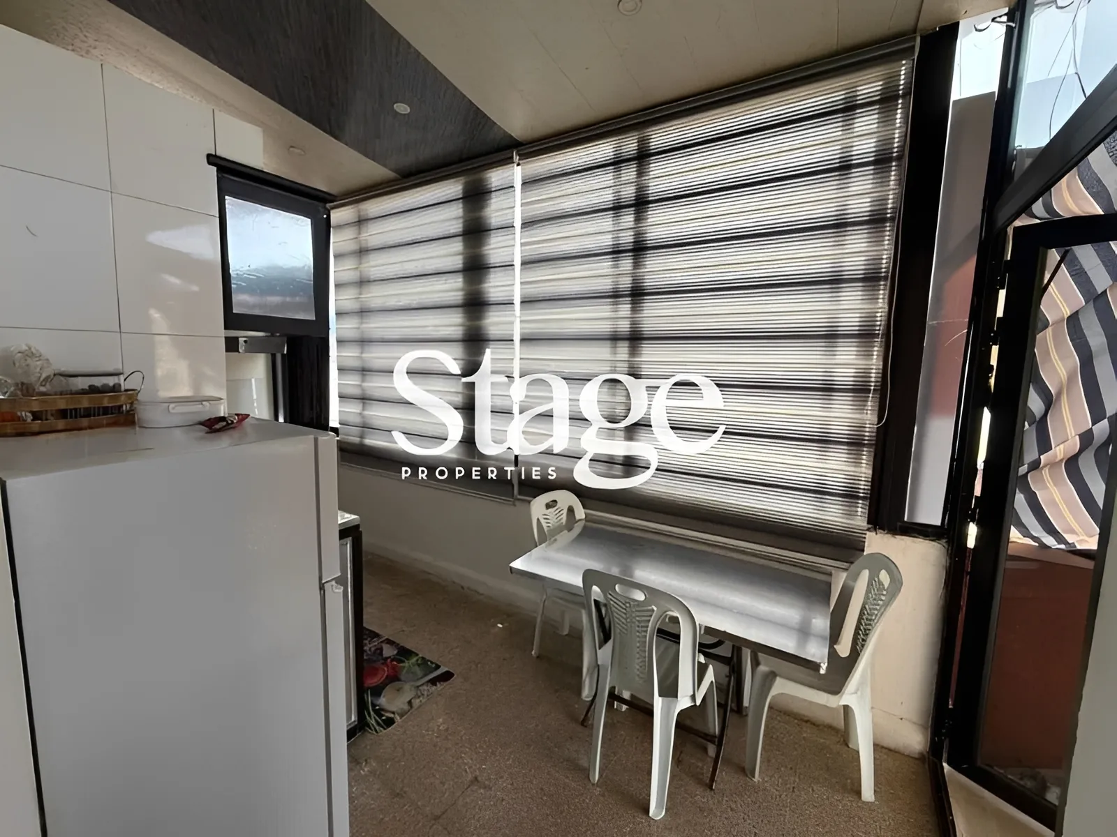 Apartment for sale in Ain El Remmaneh, Lebanon - 1 bed, 1 bath