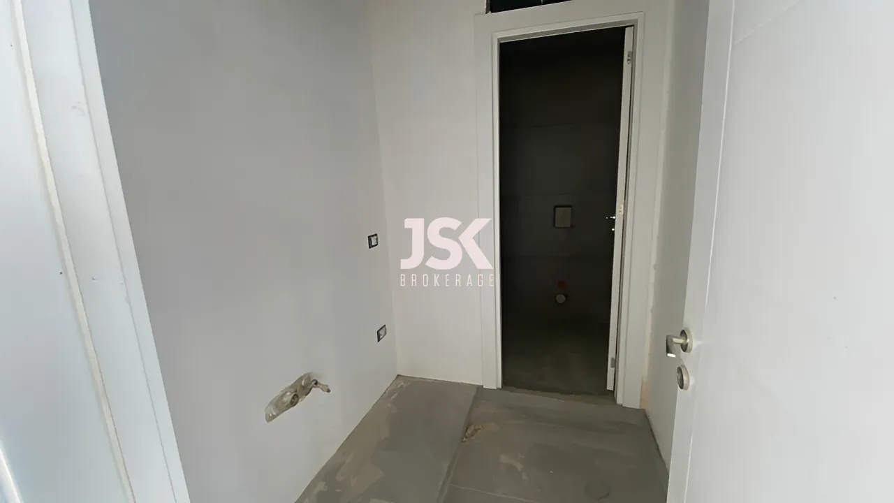 Office for Rent in Antelias