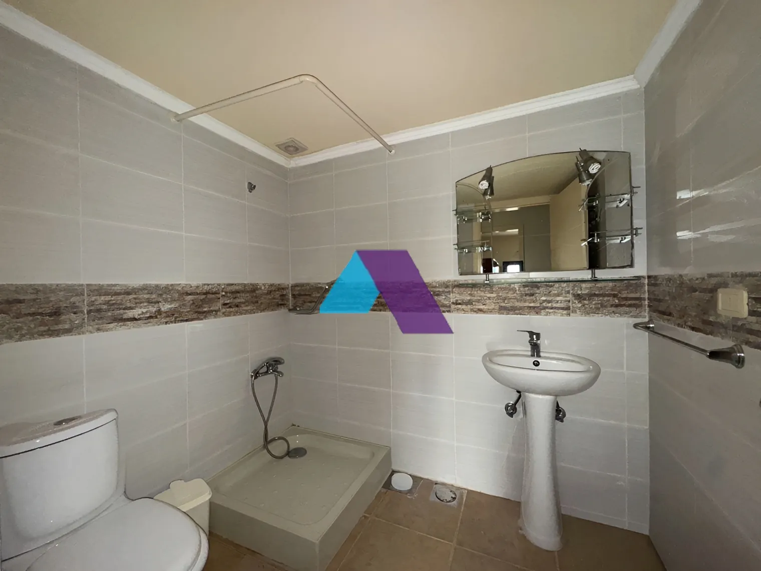 Apartment for sale in Blat