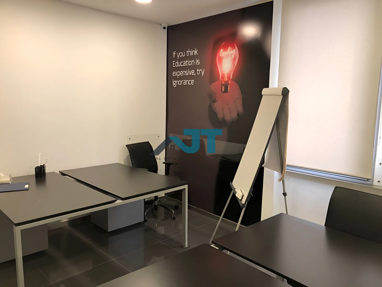Office for sale in Sin El Fil