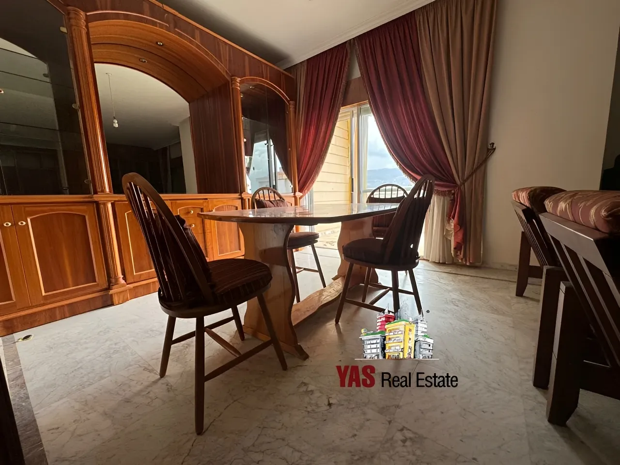 Apartment for Sale in Ballouneh
