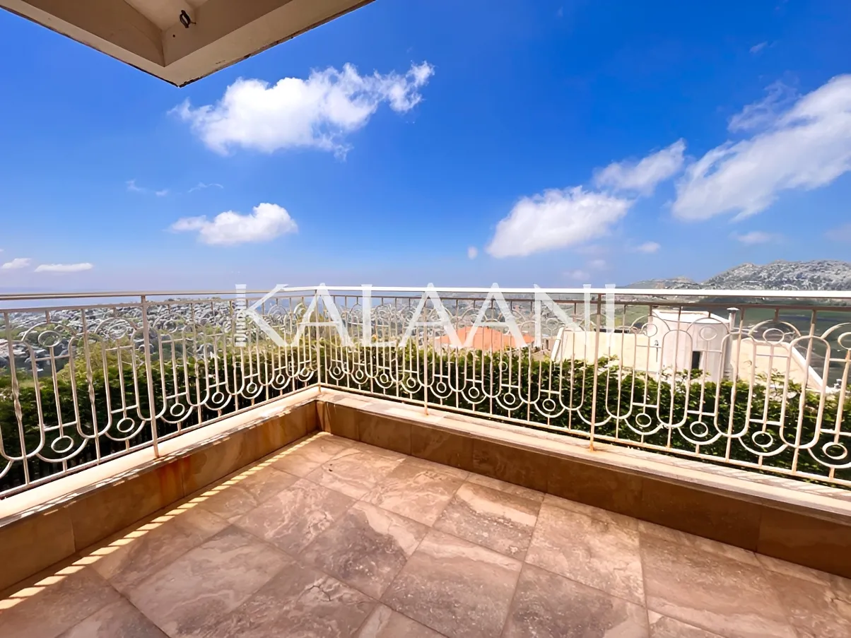 Villa for sale in Beqaatet Aachqout, Lebanon