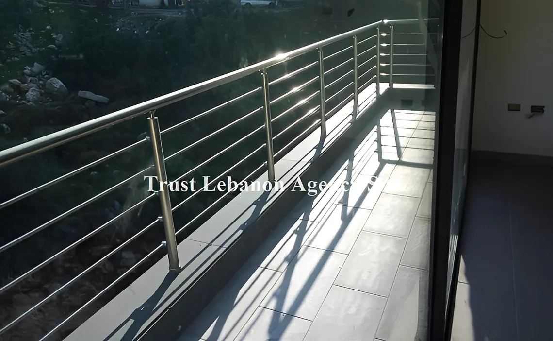 Apartment for Sale in Alay khaldeh Lebanon