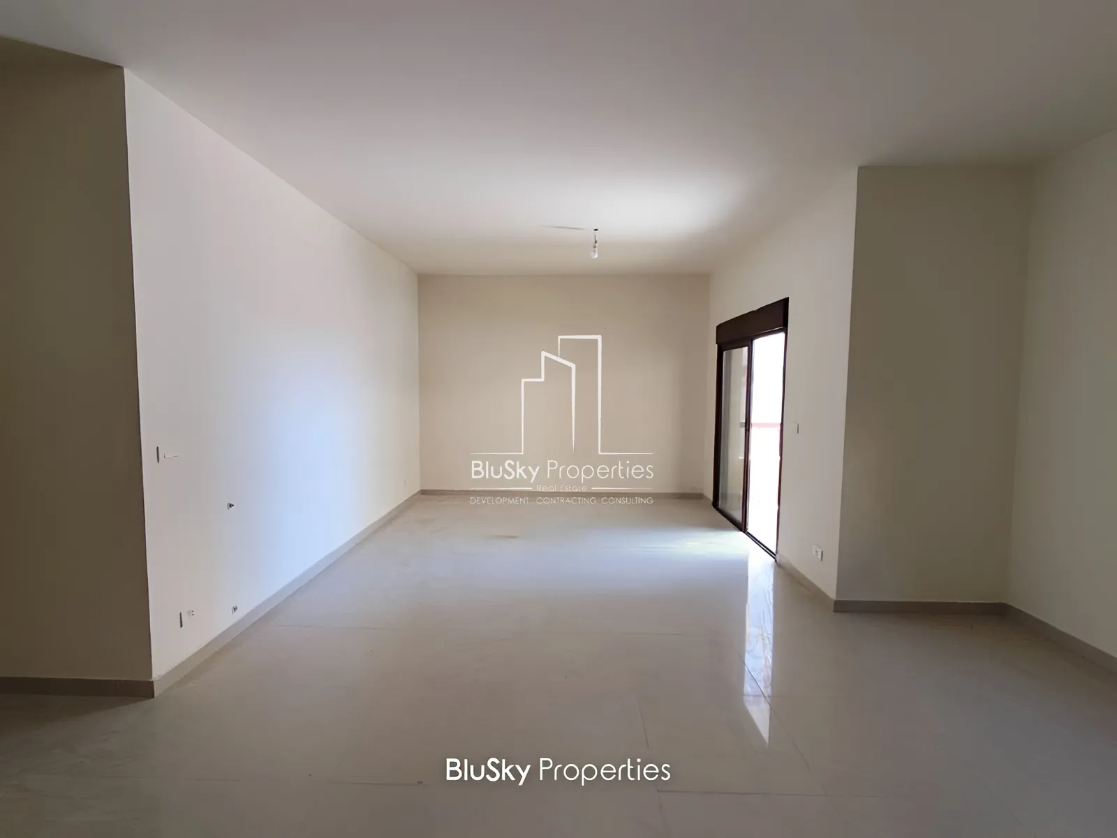Apartment for Sale in Zouk Mosbeh - 3 bed, 4 bath