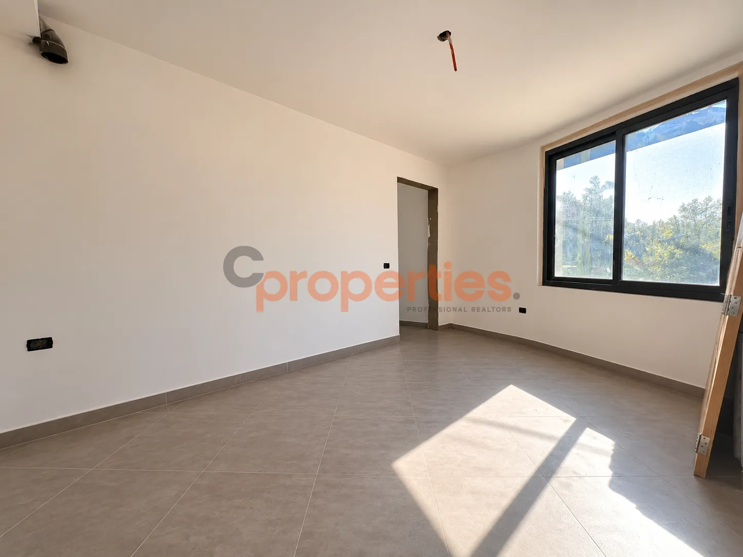 Apartment for Sale in Ain Aar