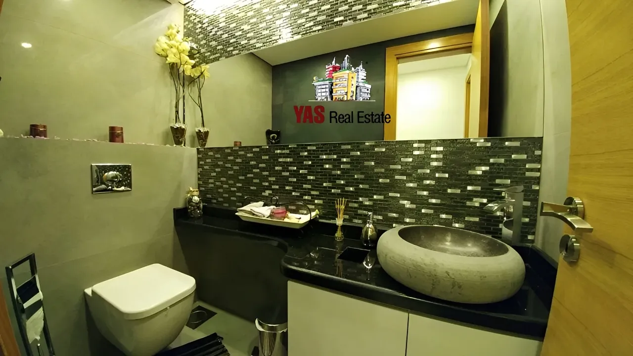 Apartment for Sale in Ballouneh