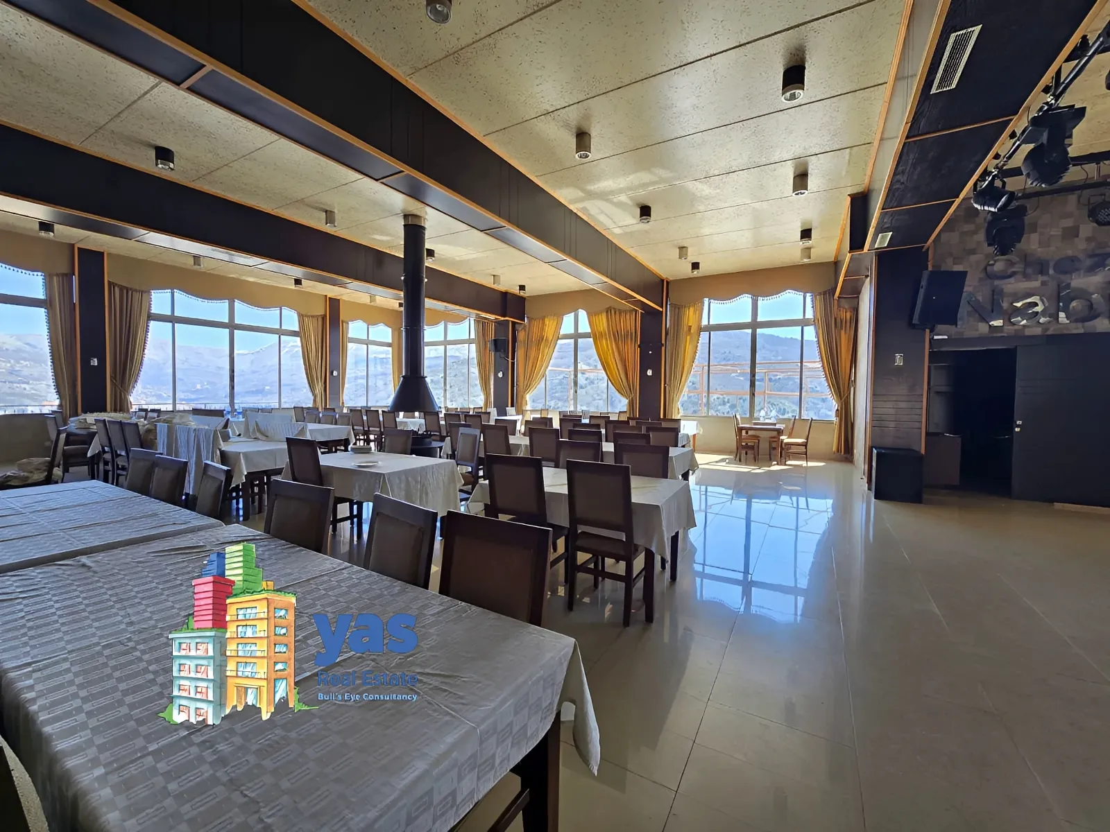 Restaurant for rent in Mayrouba