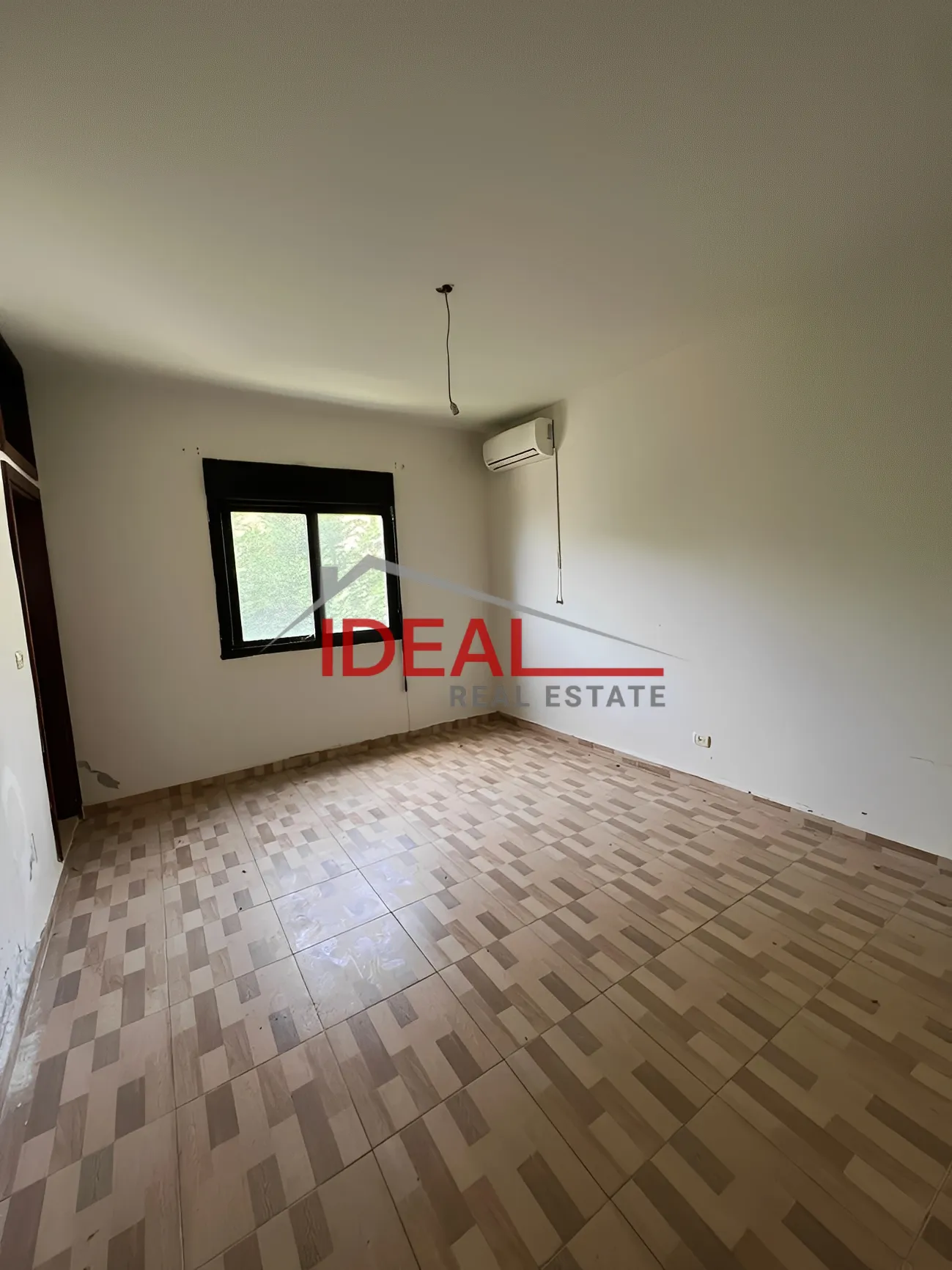 Apartment for Sale in Hosrayel, Lebanon