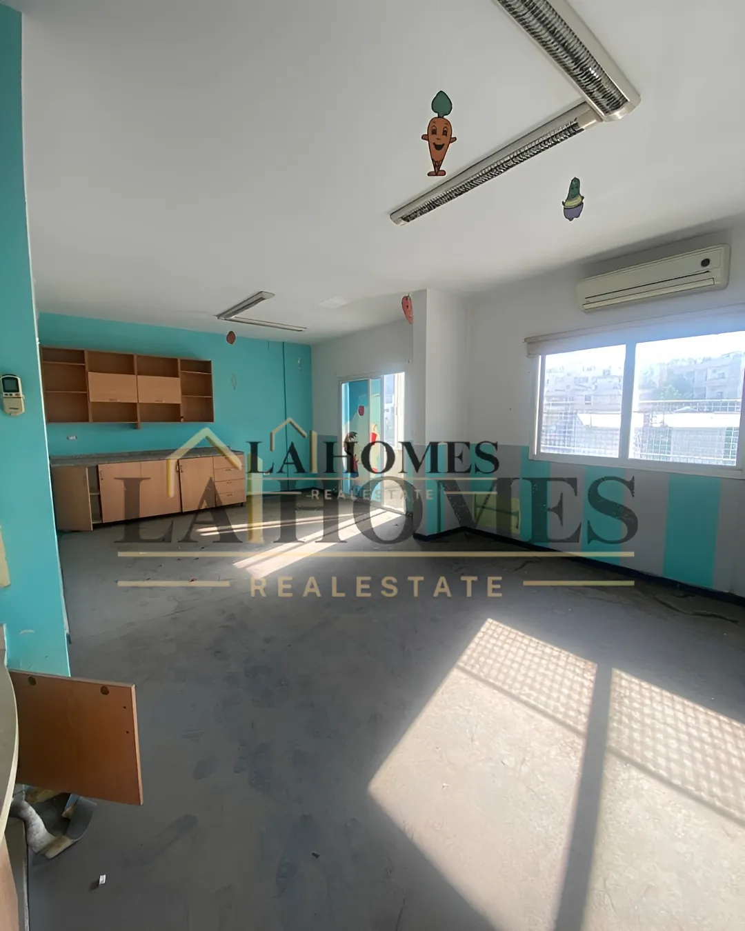 Office for rent in Zouk Mosbeh